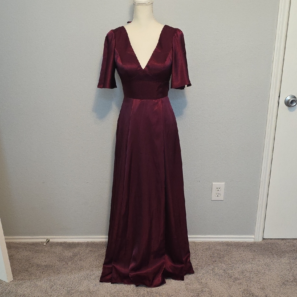 Signature Flutter Sleeve V-Neck Maxi Dress Color: Wine